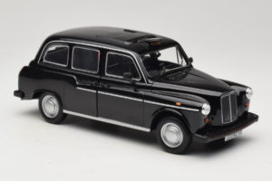 Austin FX4 London Taxi Schwarz Minichamps 1:18 180136000 Druckguss — Bild 6 von 8