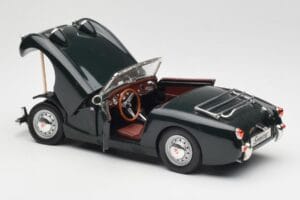 Austin-Healey Sprite Leaf Green Revell 1:18 08837 Druckguss — Bild 5 von 8