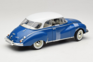 Auto Union 1000 S Coupe Blau Weiß Revell 1:18 08909 Druckguss — Bild 2 von 6