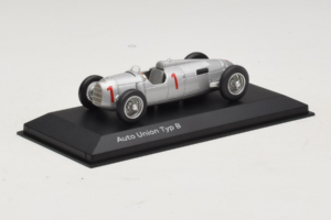 Auto Union Typ B #1 Silber Minichamps 1:43 5031300313 Druckguss — Bild 2 von 5