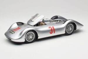 Auto Union Typ C Stromlinie #31 B. Rosemeyer 1937 Silber Revell 1:18 08436 Druckguss — Bild 2 von 8