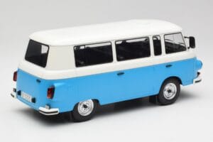 Barkas B1000 Blau & Weiß MCG 1:18 MCG18007 Druckguss — Bild 5 von 6