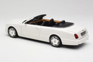 Bentley Azure Glacier White Minichamps 1:18 100139502 Druckguss — Bild 7 von 8