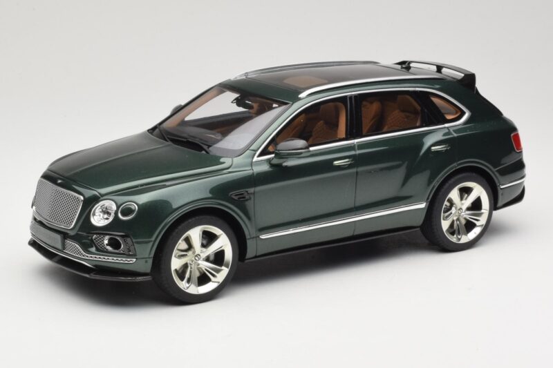 Bentley Bentayga Styling Pack Grün GT Spirit 1:18 GT133 Resin