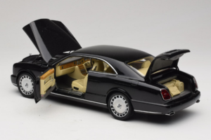 Bentley Brooklands Schwarz Minichamps 1:18 100139600 Druckguss — Bild 5 von 8