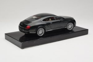Bentley Continental GT British Racing Green Minichamps 1:18 BL570 Druckguss — Bild 4 von 8