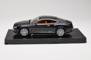 Bentley Continental GT Midnight Emerald Minichamps 1:18 BL389 Druckguss — Bild 4 von 8