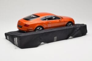 Bentley Continental GT Orange Metallic Minichamps 1:18 100139921 Druckguss — Bild 3 von 8
