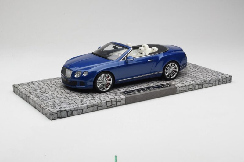 Bentley Continental GT Speed Cabriolet Blau Minichamps 1:18 107139331 Druckguss