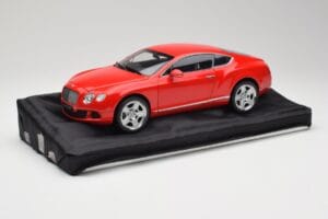 Bentley Continental GT St. James Red Minichamps 1:18 100139922 Druckguss