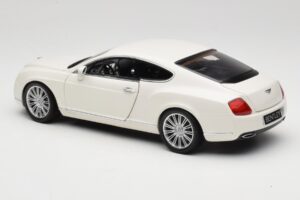 Bentley Continental GT Weiß Minichamps 1:18 100139621 Druckguss — Bild 7 von 8