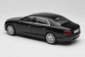 Bentley Flying Spur W12 Diamond Black Kyosho 1:18 08891DBK Druckguss — Bild 7 von 8