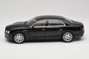 Bentley Flying Spur W12 Onyx Black Kyosho 1:18 08891NX Druckguss — Bild 4 von 8