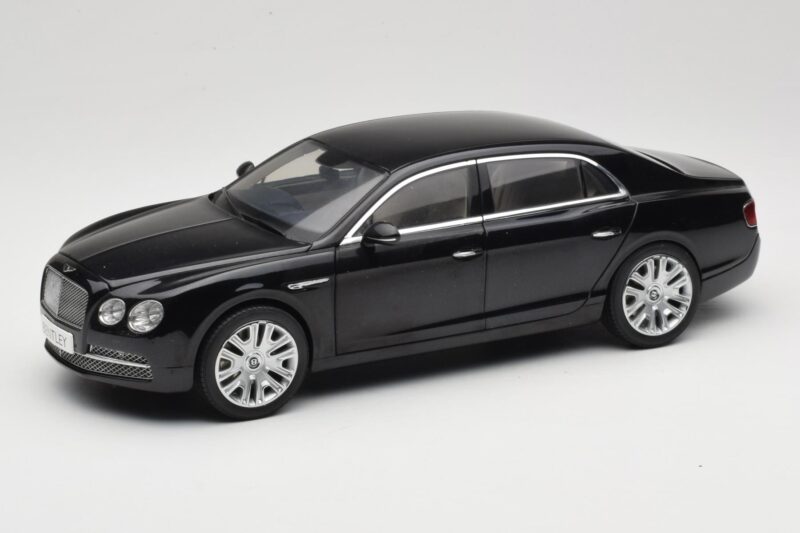 Bentley Flying Spur W12 Onyx Black Kyosho 1:18 08891NX Druckguss