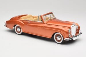 Bentley Type S2 Mulliner Cabriolet Tudor Orange Metallic Solido 1:18 8007 Druckguss — Bild 6 von 8