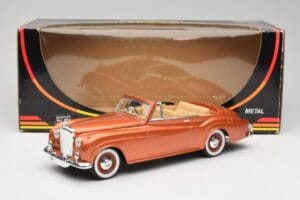 Bentley Type S2 Mulliner Cabriolet Tudor Orange Metallic Solido 1:18 8007 Druckguss — Bild 8 von 8