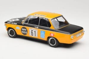 BMW 1600-2 BMW Alpina #61 R. Herzog / N. Lauda DNF 6 Hours Nurburgring 1970 Minichamps 1:18 155702661 Druckguss — Bild 5 von 6