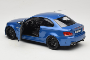 BMW 1M Coupe E82 Blue Metallic Minichamps 1:18 110020025 Druckguss — Bild 5 von 8