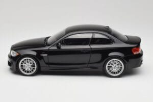 BMW 1M Coupe E82 Black Metallic Minichamps 1:18 110020021 Druckguss — Bild 4 von 8