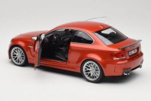 BMW 1M Coupe E82 Sakhir Orange Metallic Minichamps 1:18 110020020 Druckguss — Bild 5 von 8