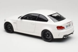 BMW 1M Coupe E82 Weiß Minichamps 1:18 110020022 Druckguss — Bild 7 von 8