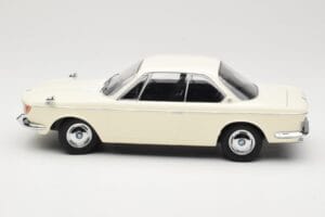BMW 2000 CS Coupe Creme KK-Scale 1:18 KKDC180121 Druckguss — Bild 3 von 6