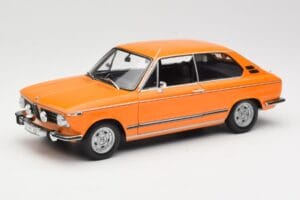 BMW 2000 Tii Touring Orange Minichamps 1:18 80430145824 Druckguss