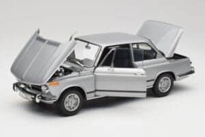 BMW 2002 Tii Polaris Silber AUTOart 1:18 80430146517 Druckguss — Bild 2 von 8