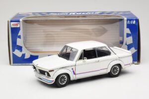 BMW 2002 Turbo E10 Weiß Anson 1:18 30393 Druckguss — Bild 8 von 8