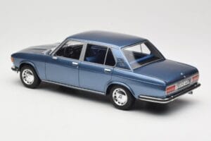 BMW 2500 E3 Blue Metallic BoS Models 1:18 BOS030 Resin — Bild 5 von 6