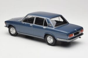 BMW 2500 E3 Blue Metallic Minichamps 1:18 155029200 Druckguss — Bild 5 von 6