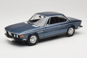 BMW 2800 CS E9 Blau Metallic Minichamps 1:18 155028032 Druckguss