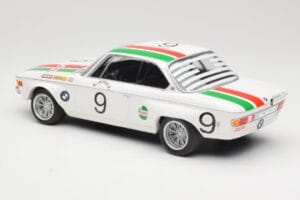 BMW 2800 CS E9 #9 Castrol BMW T. Moorkens / E. Haxhe 24 Hours of Spa 1971 Minichamps 1:18 155712709 Druckguss — Bild 5 von 6