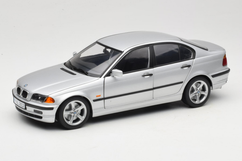 BMW 3 Series E46 Silber UT Models 1:18 80439421535 Druckguss