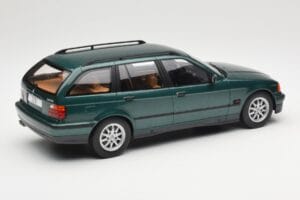 BMW 3 Series E36 Touring Green Metallic MCG 1:18 MCG18366 Druckguss — Bild 2 von 6