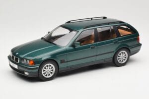 BMW 3 Series E36 Touring Green Metallic MCG 1:18 MCG18366 Druckguss