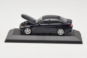 BMW 3 Series E90 Dark Blue Metallic Minichamps 1:43 80420392151-R Druckguss — Bild 2 von 5