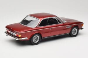 BMW 3.0 CSi E9 Red Metallic Minichamps 1:18 155028031 Druckguss — Bild 2 von 6