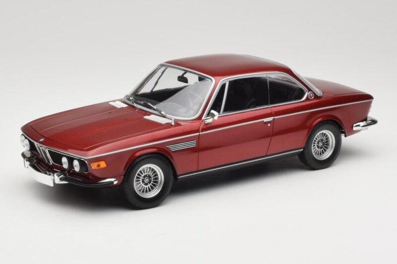 BMW 3.0 CSi E9 Red Metallic Minichamps 1:18 155028031 Druckguss
