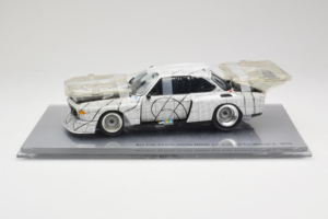 BMW 3.0 CSL Art Car Frank Stella Minichamps 1:18 80430150928 Druckguss
