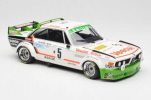 BMW 3.0 CSL E9 #5 Assoc Interim J-C. Chavan / A. Detrin Winners 24 Hours of Spa 1976 Minichamps 1:18 155762505 Druckguss — Bild 4 von 6