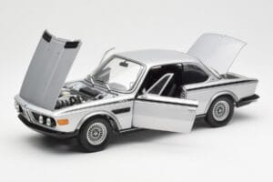 BMW 3.0 CSL E9 Silber Minichamps 1:18 180029020 Druckguss — Bild 2 von 8
