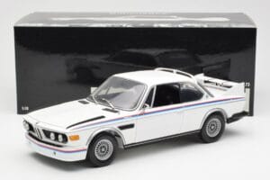 BMW 3.0 CSL E9 Mit Spoiler-Set Weiß Minichamps 1:18 180029021 Druckguss — Bild 8 von 8