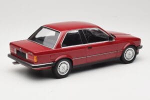BMW 323i E30 Carmine Minichamps 1:18 155026008 Druckguss — Bild 2 von 6