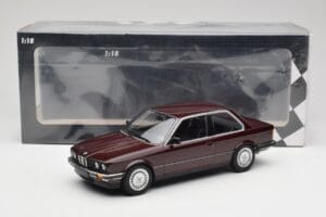 BMW 323i E30 Dark Red Metallic Minichamps 1:18 155026007 Druckguss — Bild 6 von 6