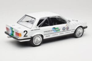 BMW 325i E30 #2 O. Manthey Vogelsang Automobile 3rd Place Eifel Race DTM 1986 Minichamps 1:18 155862602 Druckguss — Bild 2 von 6