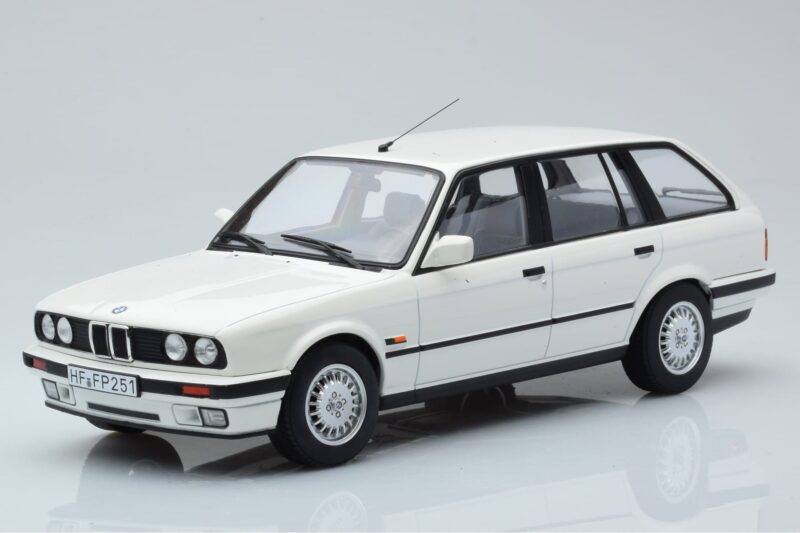 BMW 325i E30 Touring Weiß Limitierte Auflage Norev 1:18 183217 Druckguss