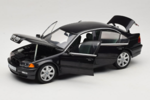 BMW 328i E46 Schwarz UT Models 1:18 80439422373 Druckguss — Bild 2 von 8