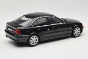 BMW 328i E46 Schwarz UT Models 1:18 80439422373 Druckguss — Bild 3 von 8