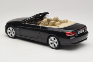 BMW 335i E93 Cabriolet Sapphire Black Kyosho 1:18 80430413375 Druckguss — Bild 9 von 10